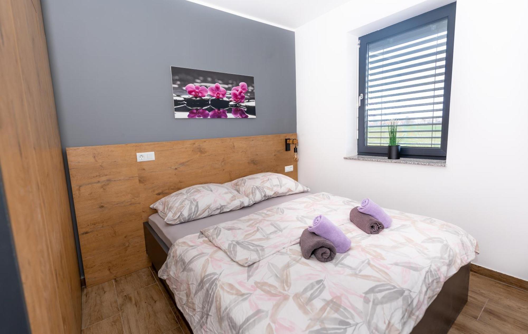 Apartamento Sunrise Banovci Exterior foto